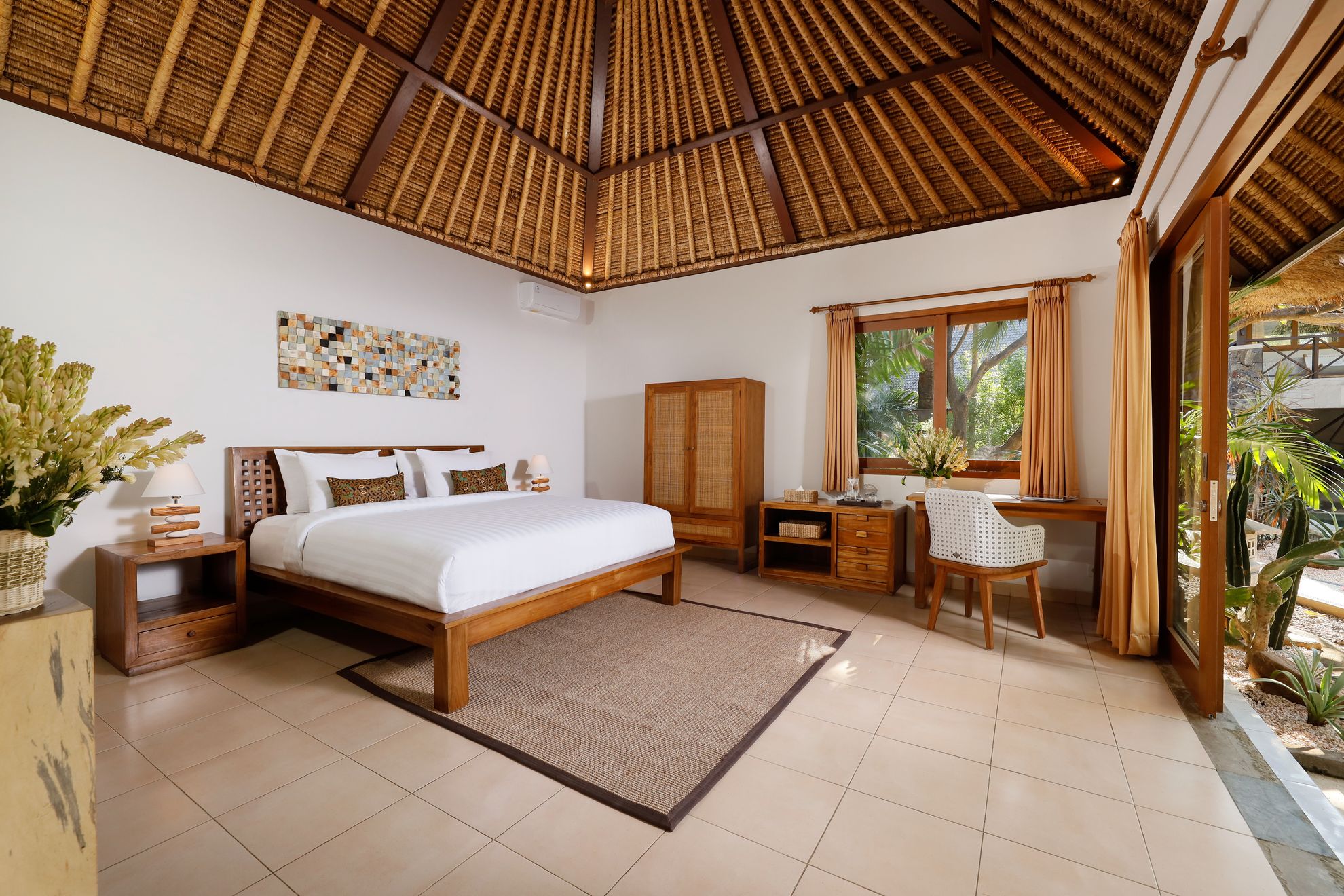 delmar-bedroom1