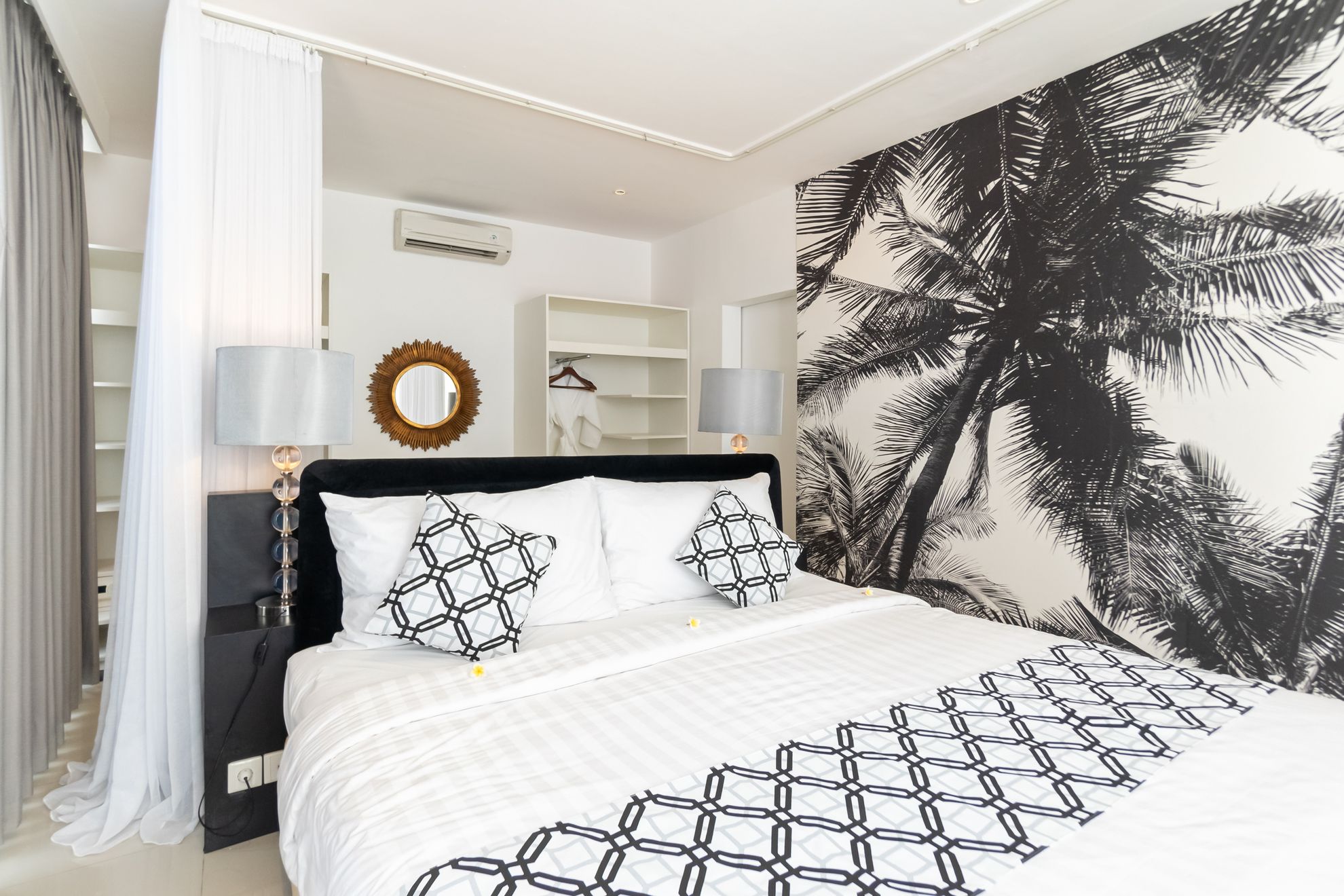 shanti-amore-bed1