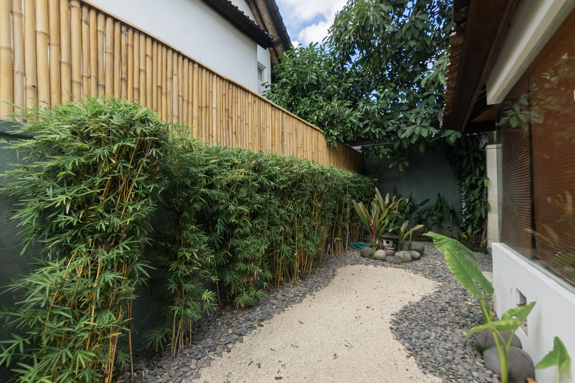 shanti-oani-minigarden