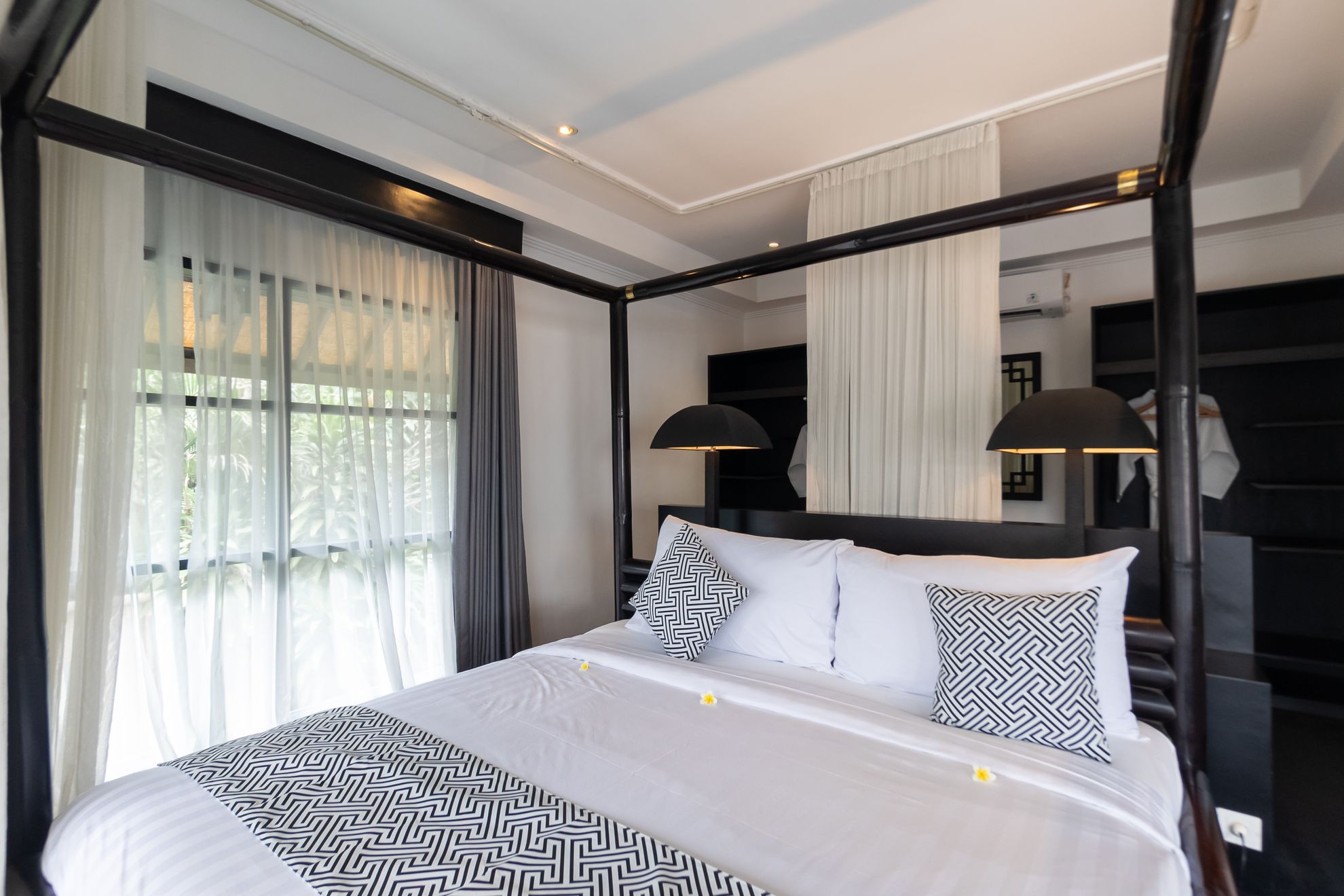 shanti-yuubi-bed2